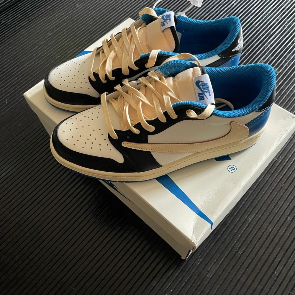 Jordan 1  retro style with Travis Scott - Picture 2 of 8